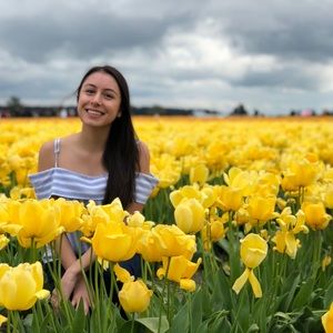 Meet your Posher, Rachelle